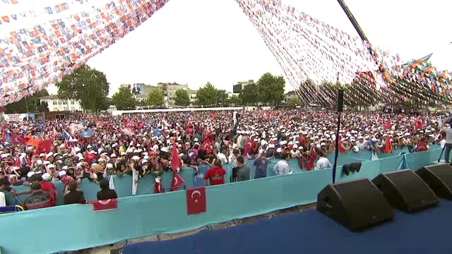 AK Parti’nin Sakarya Mitingi – Bakan Özlü-Bakan Albayrak – Sakarya