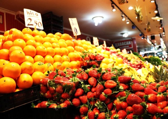 Sebze ve Meyve Fiyatları Konusunda Eleştirilen Pazarcılardan Cevap