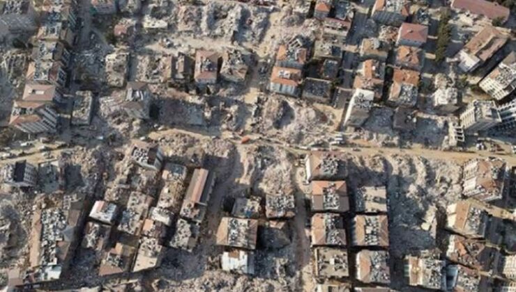 Müteahhitler Birliği Başkanı: ‘Hükûmetin hedeflediği zamanda deprem bölgesinde kalıcı konutları yapacak iş gücü yok!’