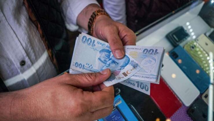 Ekonomist Remzi Özdemir’den kritik döviz uyarısı: ‘Cumhuriyet tarihinin en ağır devri yaşanacak’