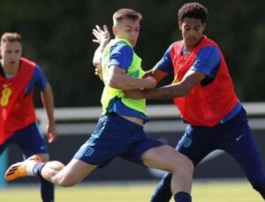 Hull City’den Liam Delap atağı