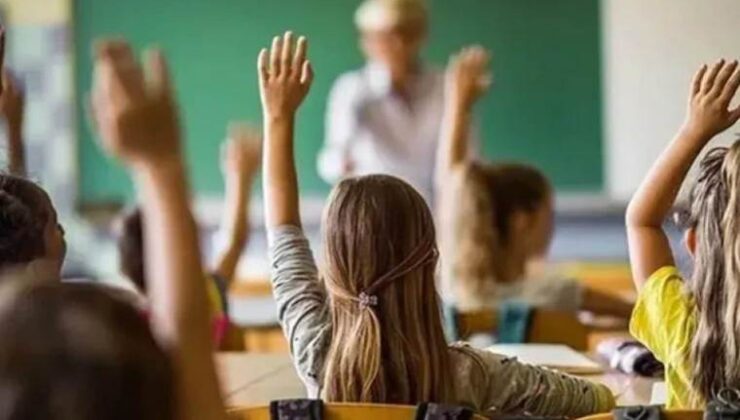 Fırtınanın vurduğu Karadeniz Ereğli’de eğitime 2 gün orta