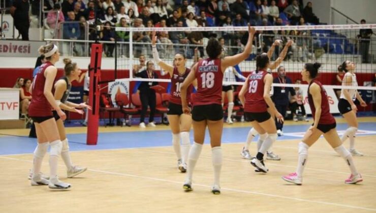 Beşiktaş Ayos, 5 setli dayanılmaz maçta galip geldi!