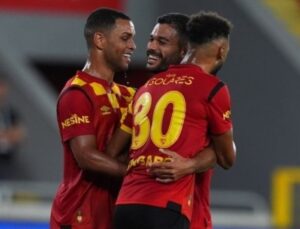 Göztepe, Trendyol Süper Lig’de birinci galibiyetini aldı!