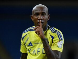 6 gollü maça Jackson Muleka ve Anderson Talisca damgası