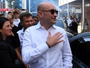 Beşiktaş’tan Galatasaray’a gönderme: ‘PAF kadro ile çıksınlar’