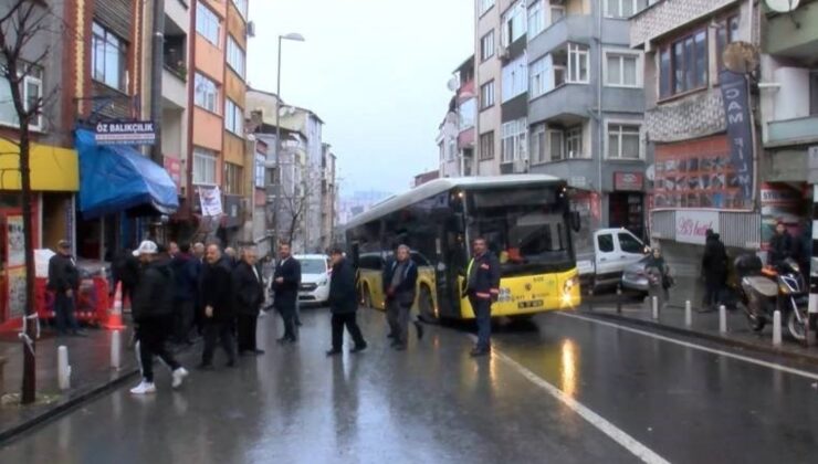İETT otobüsü çöken yolda kaldı: Araç kuyrukları oluştu!