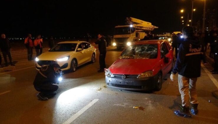 Motosiklet şoförü öldü: Yakınları arabası parçaladı