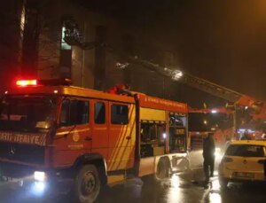 Kağıthane’de marangoz atölyesinde korkutan yangın: Çok sayıda kişi mahsur kaldı!