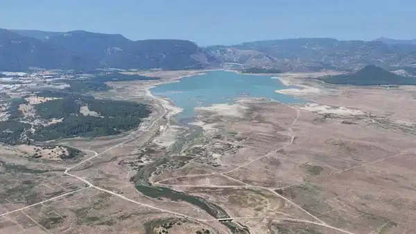 Kuraklık tehlikesi geçti mi? Barajlardan sevindiren haber: 45 günde bir yıllık yağış düştü!