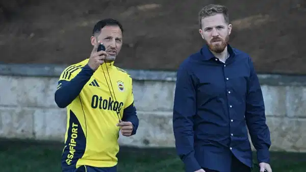 Fenerbahçe’de kritik toplantı… Domenico Tedesco ve Devin Özek kulüp binasından ayrıldı!