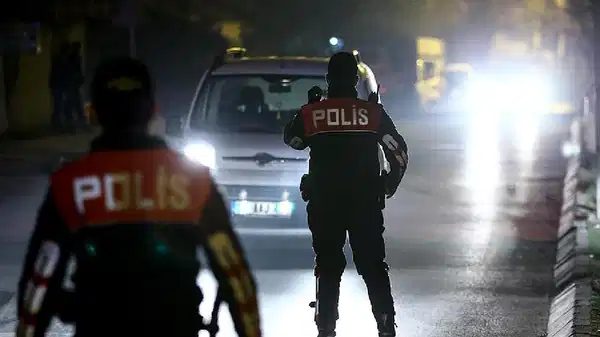 İstanbul’da polisten Bağdat Caddesi’nde kontrol: 606 bin 210 TL cezai süreç uygulandı