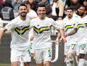 Esenler Erokspor, Sivasspor deplasmanında üç puanı 3 golle aldı!
