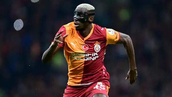 Okan Buruk açıkladı: Victor Osimhen’in dönüş tarihi belirli oldu!