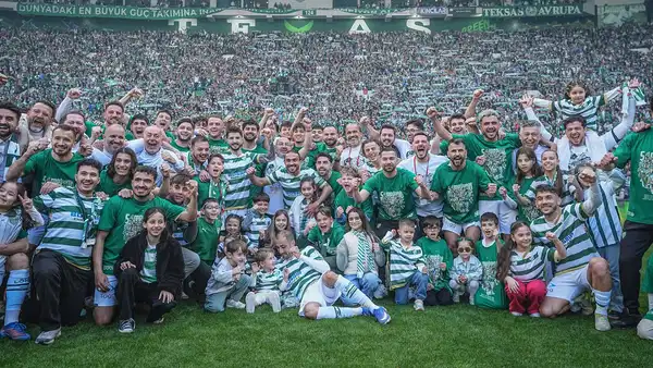 Şampiyonluğun akabinde bir birincisi başardı… Bursaspor, Türk futbol tarihine geçti