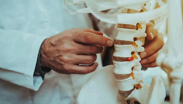 Sessiz hastalık osteoporoz: Kırıkla ortaya çıkıyor!