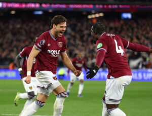 Wolves’u yenen West Ham, Tottenham’ı ateşe attı