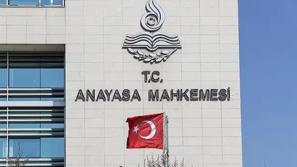 AYM, CMK’nin ‘bilgisayalarda arama, kopyalama ve el koyma’ unsurunun birtakım kararlarını iptal etti