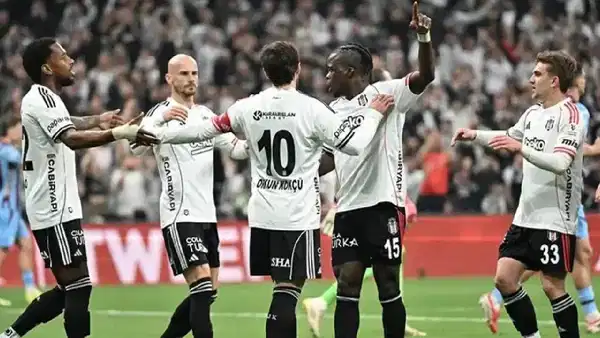 Beşiktaş, 2-0 geriye düştüğü Ç.Rize maçında beraberliği Orkun ve Cerny’yle aldı: Kartal 1 puanı güç kurtardı