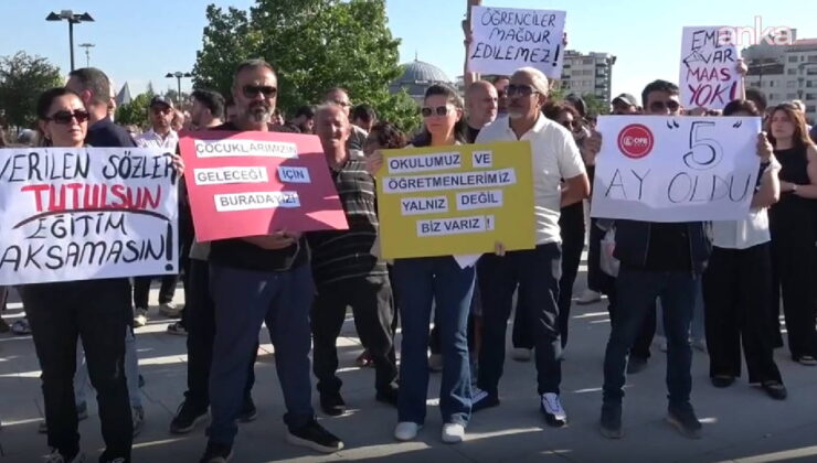 Cumhuriyet Üniversitesi Vakfı Okulları öğretmenlerinden ‘maaş’ hareketi