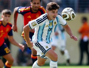 Julian Alvarez krizi büyüyor: Barcelona’yı federasyona şikayet ettiler!