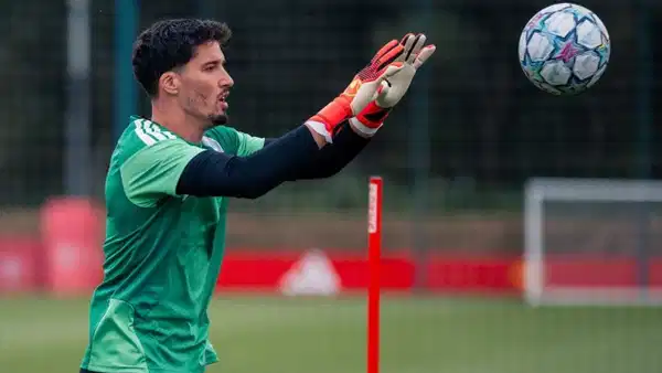 Resmi açıklama geldi: Altay Bayındır’ın yeni adresi aşikâr oldu